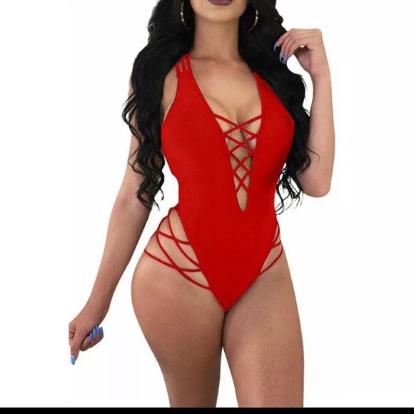 Bathing suit - Picture 1 of 2